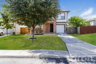 10170 Paddlefish Creek in San Antonio, TX - Building Photo