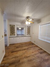 981 W Shady Ln in Pahrump, NV - Building Photo - Building Photo