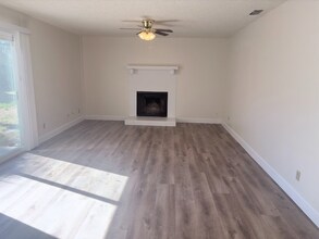 27226 San Jose Ave in Madera, CA - Building Photo - Building Photo