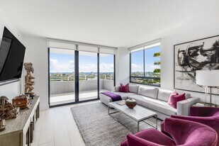 1330 West Ave in Miami Beach, FL - Building Photo