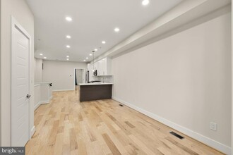 614 I St NE in Washington, DC - Building Photo - Building Photo