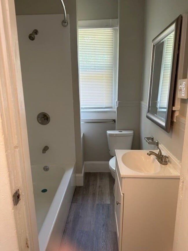 1909 Ashley Rd in Charlotte, NC - Building Photo - Building Photo