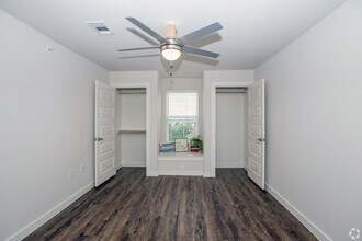 10010 N Capital of Texas Hwy, Unit 067 in Austin, TX - Building Photo - Building Photo