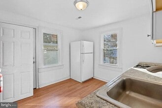 126 S 4th St in Millville, NJ - Building Photo - Building Photo