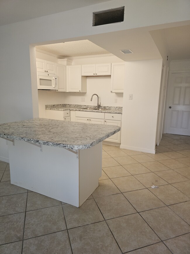 property at 2501 Harn Blvd