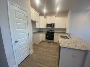 1647 Caleigh Ct in Lynn Haven, FL - Building Photo - Building Photo