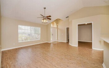 3215 40th Ave W in Bradenton, FL - Building Photo - Building Photo