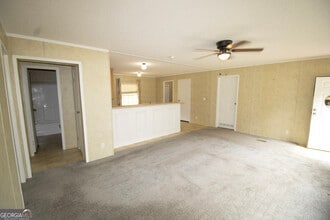 1776 Zettwell Rd in Statesboro, GA - Foto de edificio - Building Photo