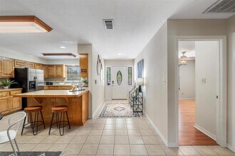 27 Deer Ridge Rd in Wimberley, TX - Building Photo - Building Photo