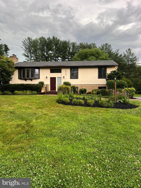 property at 2829 Southview Rd