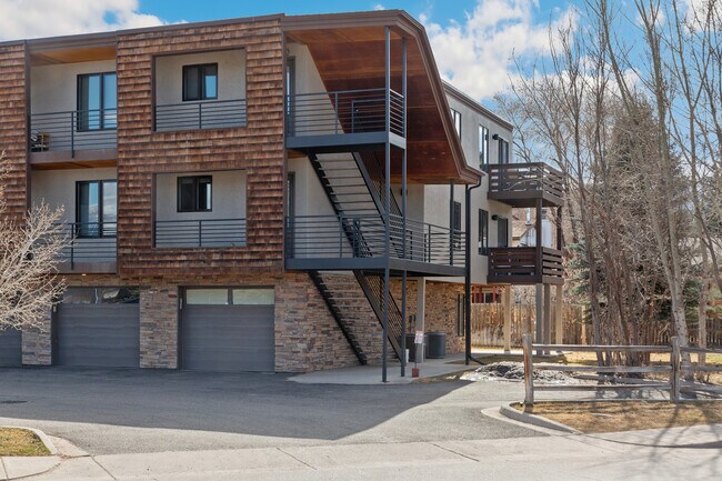 1468 Main St in Carbondale, CO - Building Photo - Building Photo
