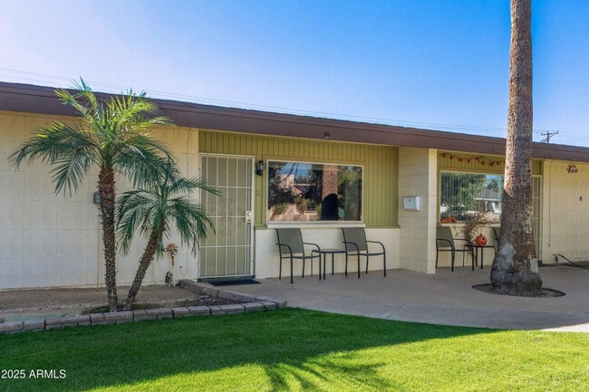 7045 E Wilshire Dr in Scottsdale, AZ - Building Photo - Building Photo