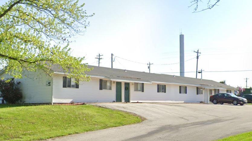 7316 N Wade School Rd in Columbia, MO - Building Photo
