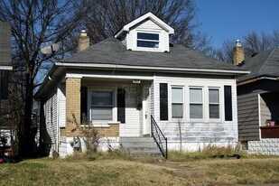 1793 W Lee St in Louisville, KY - Building Photo