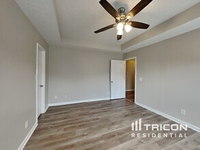 3508 Oak Creek Dr in Clarksville, TN - Building Photo - Building Photo