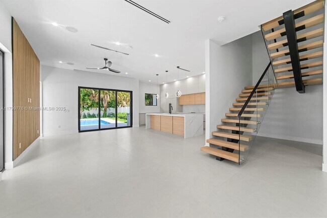 1320 NE 16th Ave in Fort Lauderdale, FL - Building Photo - Building Photo