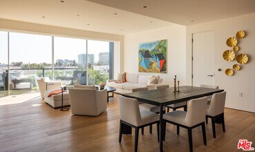 8899 Beverly Blvd in West Hollywood, CA - Building Photo - Building Photo