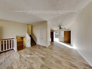 5003 S Richfield Cir in Aurora, CO - Foto de edificio - Building Photo