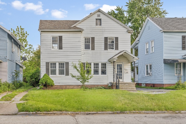 property at 1719 Mansfield Rd