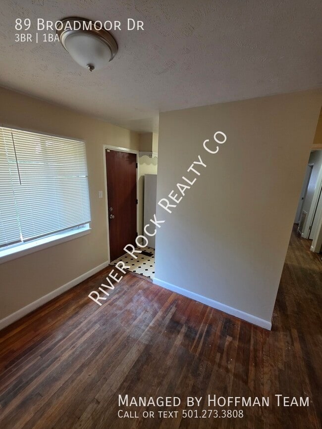 89 Broadmoor Dr in Little Rock, AR - Building Photo - Building Photo