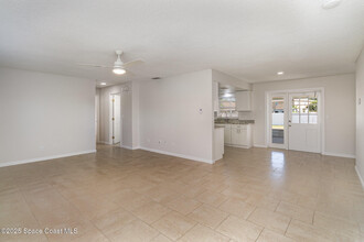 223 Greenway Ave NE in Palm Bay, FL - Building Photo - Building Photo