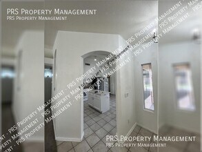 905 W Straford Ave in Gilbert, AZ - Building Photo - Building Photo