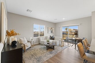 Agave House in Casa Grande, AZ - Building Photo - Building Photo