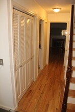 45 Tunxis Vlg, Unit 45 in Farmington, CT - Building Photo - Building Photo