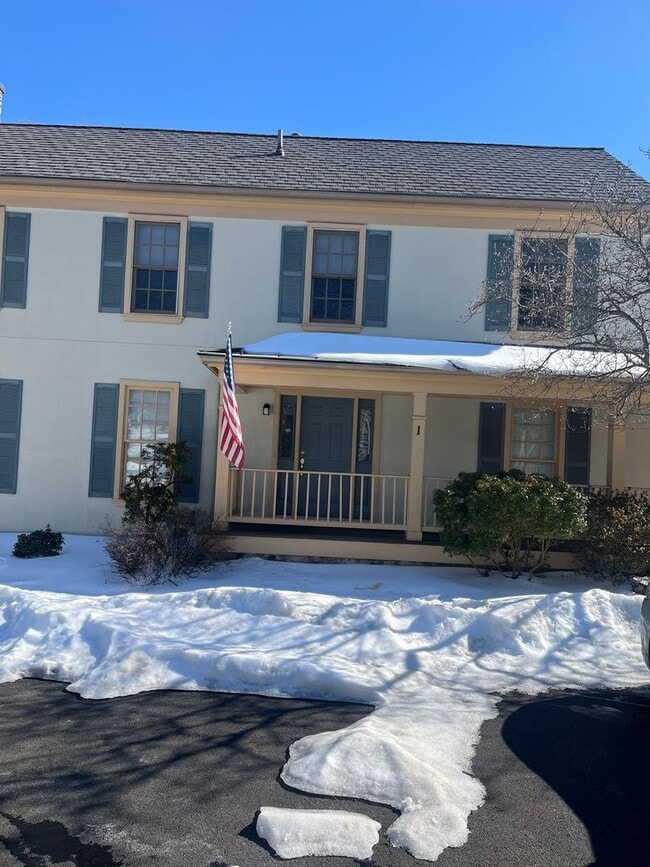 1 Linden Hill Way SW