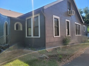 5121 Procter St in Port Arthur, TX - Building Photo - Building Photo