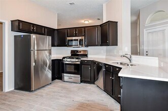 2406 Garden Creek Dr in Arlington, TX - Building Photo - Building Photo