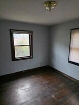 832 N Emerson Ave in Indianapolis, IN - Building Photo