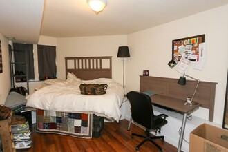 1059 W Fry St, Unit G03C in Chicago, IL - Building Photo - Building Photo
