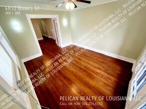4832 Banks St in New Orleans, LA - Building Photo - Building Photo