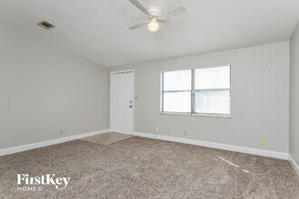 719 California Ave in St. Cloud, FL - Building Photo - Building Photo
