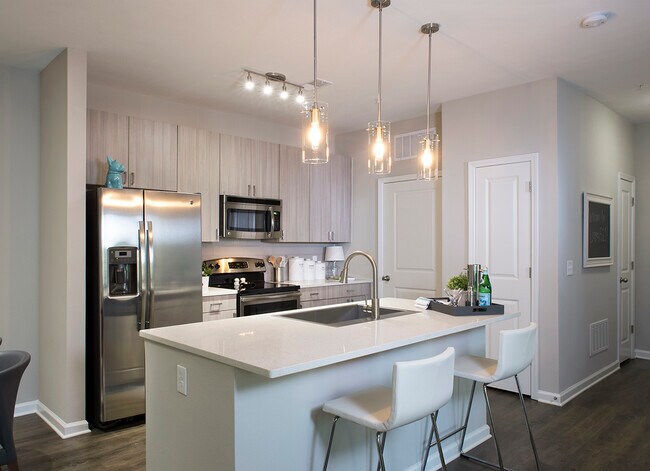 Legacy 521 Apartments