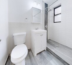 30th Street in Queens, NY - Building Photo - Building Photo