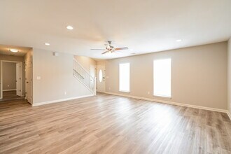 6662 Wildwood Ct in Lithonia, GA - Building Photo - Building Photo