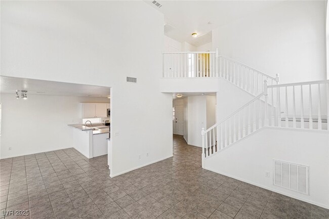 8104 Hercules Dr