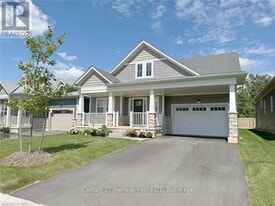 11 Beachwalk Cres in Fort Erie, ON - Building Photo