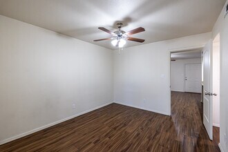 Pavilion Place Apartments, LLC in Fort Smith, AR - Foto de edificio - Interior Photo