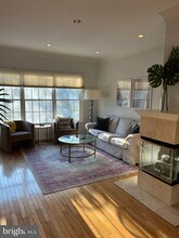 1125 N Utah St in Arlington, VA - Building Photo - Building Photo