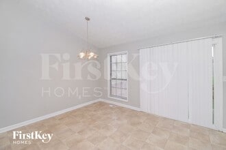 1648 Olde Oak Dr in Lithia Springs, GA - Foto de edificio - Building Photo