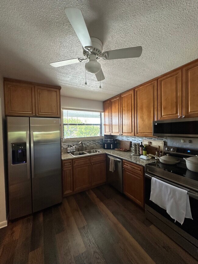 1250 SE Parkview Pl, Unit C7 in Stuart, FL - Building Photo - Building Photo
