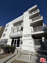 10282 Tujunga Canyon Blvd in Los Angeles, CA - Building Photo