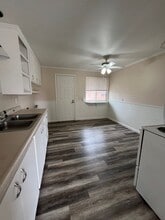 3412 Oxbow St in Klamath Falls, OR - Building Photo - Building Photo