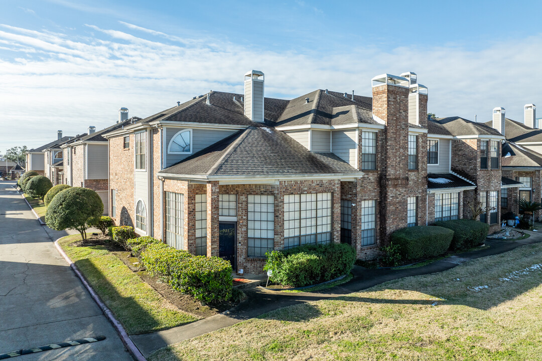 The Commons in Houston, TX - Building Photo