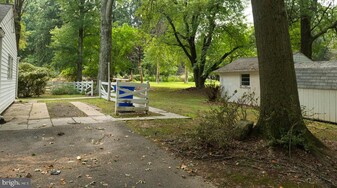 14710 Homecrest Rd-Unit -10E in Silver Spring, MD - Building Photo - Building Photo