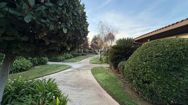 1780 W Santa Ana Ave in Fresno, CA - Building Photo - Building Photo