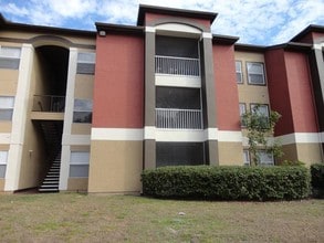 Sabal Palm in Tampa, FL - Foto de edificio - Building Photo